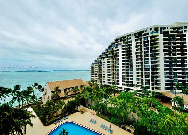 Property at 540 Brickell Key Dr #1001, Miami, FL 33131, 1 bed, 1.5 baths