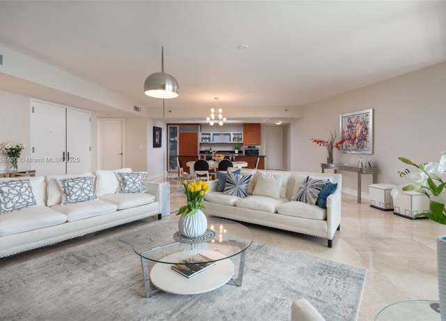 Property at 17201 Collins Ave #1604, Sunny Isles Beach, FL 33160, 2 beds, 2.5 baths