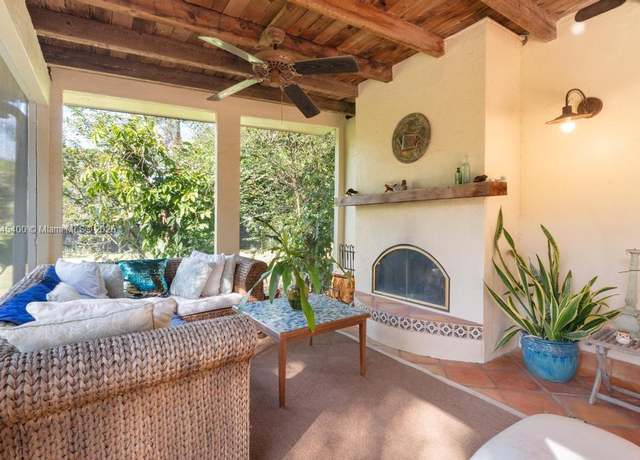 Property at 37255 SW 214th Ave, Homestead, FL 33034, 3 beds, 2 baths