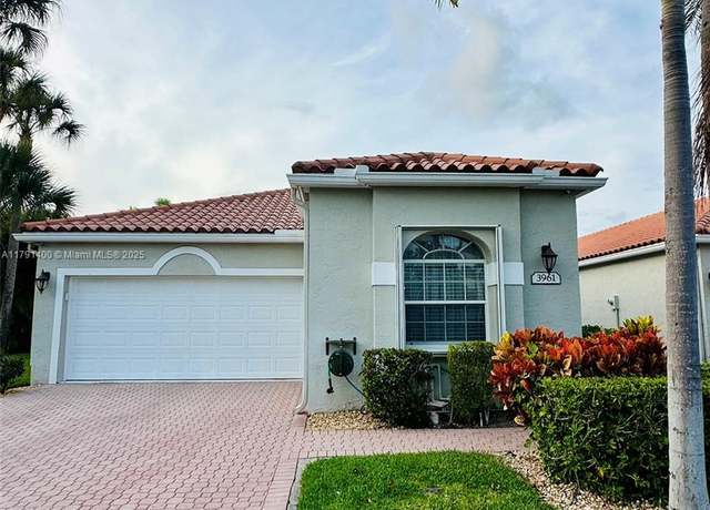 Property at 3961 Antigua Point Dr, Boca Raton, FL 33487, 3 beds, 2.5 baths