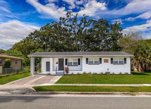 Property at 3609 Cleveland Heights Blvd, Lakeland, FL 33803, 2 beds, 2 baths