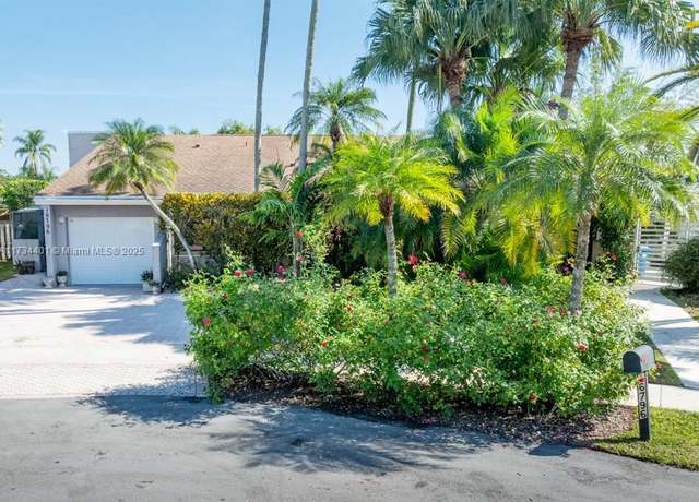 Property at 16796 Royal Poinciana Dr, Weston, FL 33326, 3 beds, 3 baths