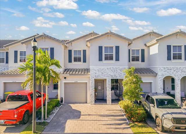 Property at 2641 SE 12th St #2641, Homestead, FL 33035, 4 beds, 2.5 baths