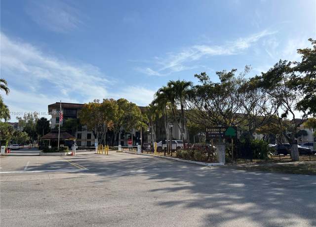 Property at 5550 NW 44th St Unit 114B, Lauderhill, FL 33319, 2 beds, 2 baths