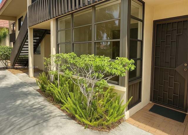 Property at 800 NE 199th St Unit 105D, Miami, FL 33179, 2 beds, 2 baths