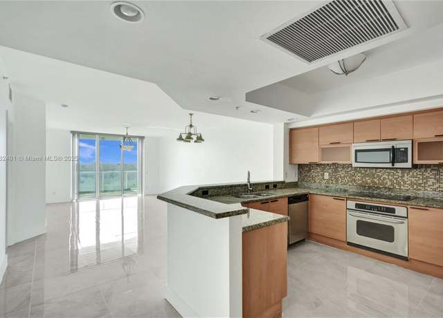 Property at 14951 Royal Oaks Ln #806, North Miami, FL 33181, 3 beds, 3 baths