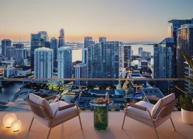 Property at 690 SW 1 Ave #2301, Miami, FL 33130, 2 beds, 2 baths