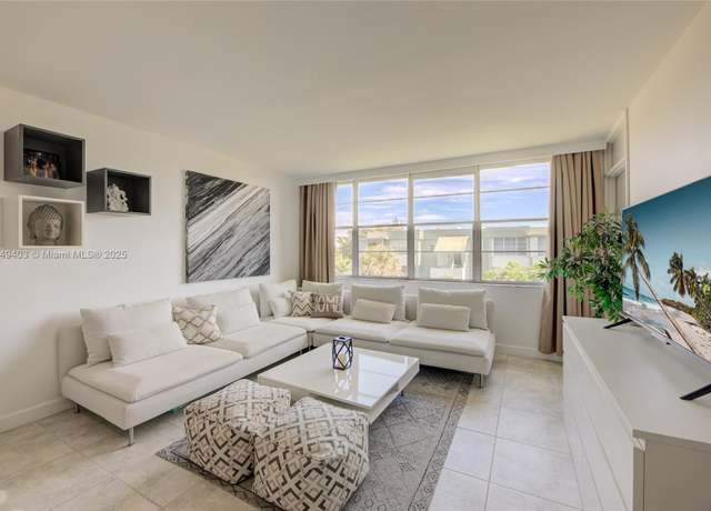 Property at 2751 Taft St #405, Hollywood, FL 33020, 1 bed, 1 bath