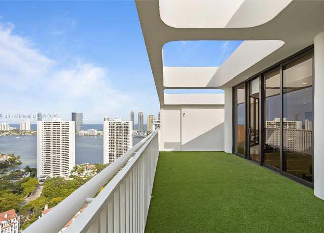 Property at 2000 Island Blvd Ph -5, Aventura, FL 33160, 3 beds, 3.5 baths