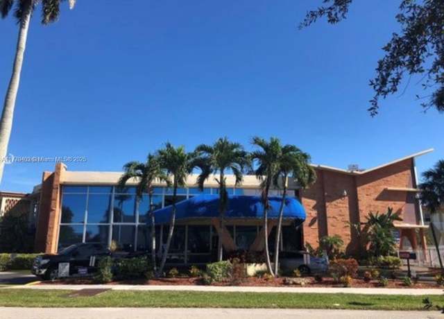 Property at 26 Diplomat Pkwy #2248, Hallandale Beach, FL 33009, 1 bed, 1 bath