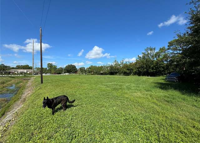 Property at 3494 S Jog Rd, Green Acres, FL 33467