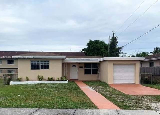 Property at 2401 NW 7th St, Fort Lauderdale, FL 33311, 4 beds, 2 baths