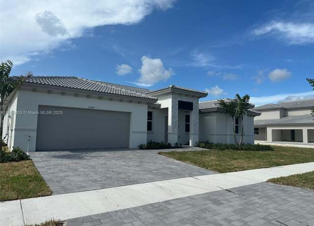 Property at 13249 SW 189 Ter, Miami, FL 33177, 4 beds, 3 baths