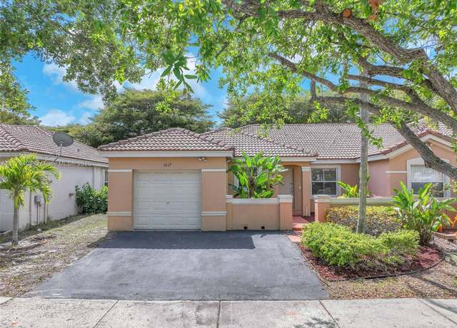 Property at 1617 Zenith Way, Weston, FL 33327, 3 beds, 2 baths