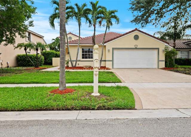 Property at 18845 NW 1st St, Pembroke Pines, FL 33029, 3 beds, 2 baths