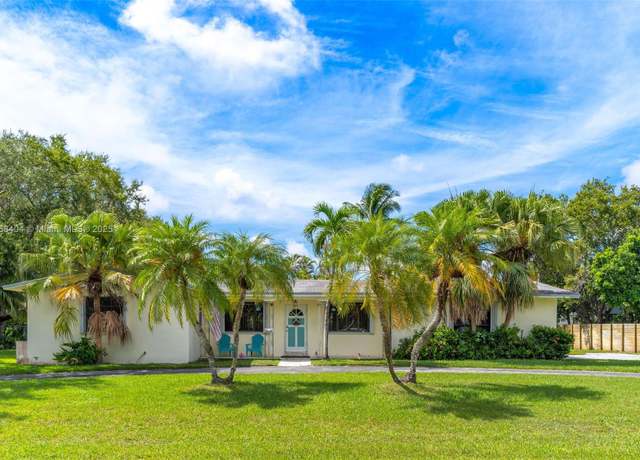 Property at 8340 SW 154th Ter, Palmetto Bay, FL 33157, 3 beds, 2 baths