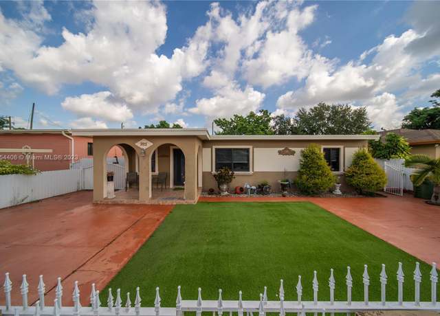 Property at 925 E 29th St, Hialeah, FL 33013, 4 beds, 2 baths