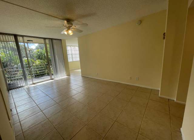 Property at 9431 Live Oak Pl #203, Davie, FL 33324, 2 beds, 2 baths