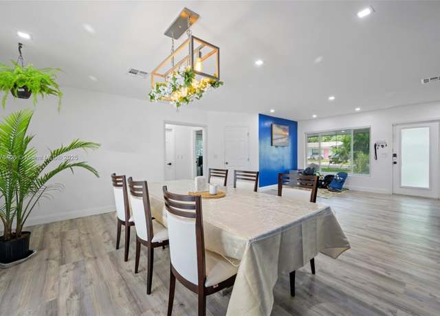 Property at 321 SW 11th Ave, Hallandale Beach, FL 33009, 3 beds, 2 baths