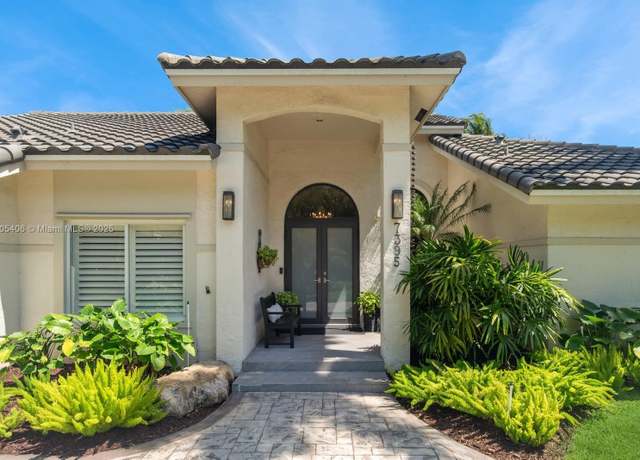 Property at 7395 SW 166th St, Palmetto Bay, FL 33157, 4 beds, 3 baths