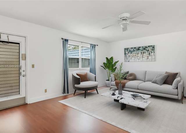 Property at 703 Brittany O #703, Delray Beach, FL 33446, 1 bed, 1.5 baths