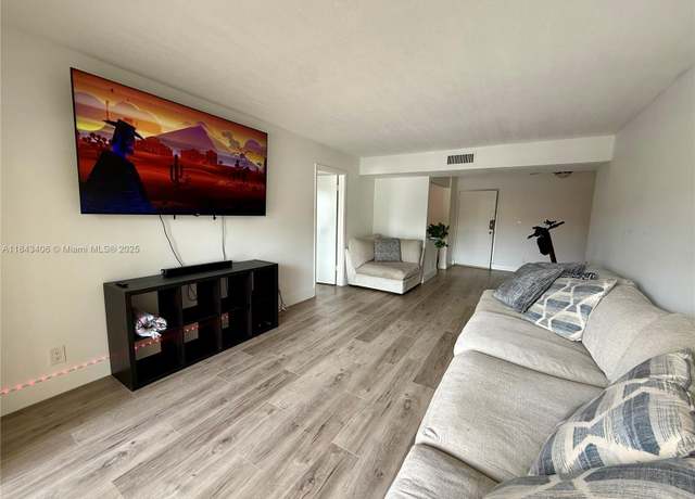 Property at Undisclosed address, Boca Raton, FL 33431, 2 beds, 2 baths