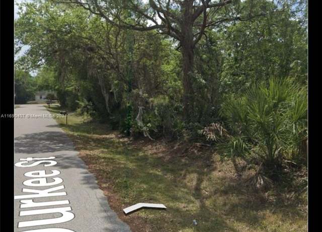 Property at 3527 Durkee St, Port Charlotte, FL 33980
