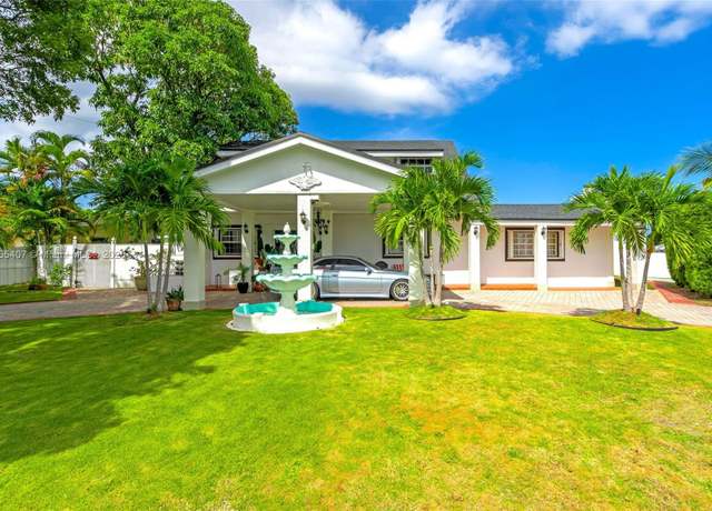 Property at 17881 SW 112th Pl, Miami, FL 33157, 4 beds, 3 baths