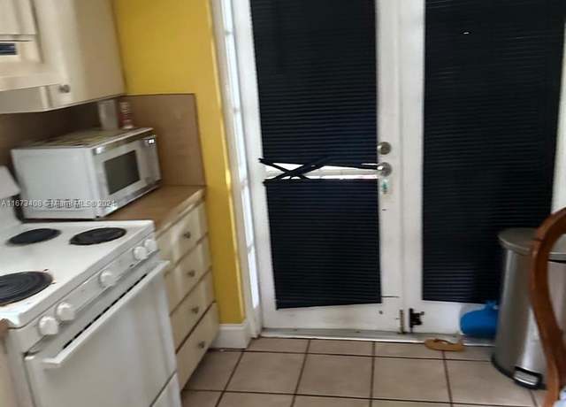 Property at 114 Ronald Rd, West Park, FL 33023, 4 beds, 2 baths