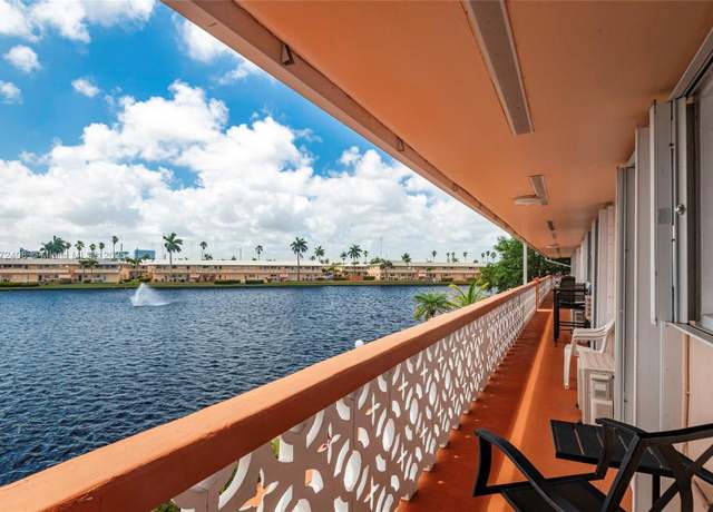Property at 900 SW 10th Ter Unit 18S, Hallandale Beach, FL 33009, 1 bed, 1 bath