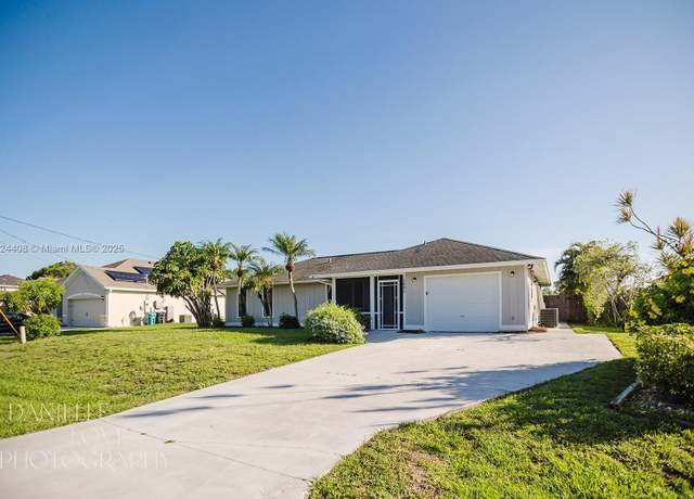 Property at 1441 SW Algardi Ln, Port St Lucie, FL 34953, 3 beds, 2 baths