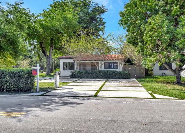 Property at 2198 NE 183rd St, North Miami Beach, FL 33179, 3 beds, 3.5 baths