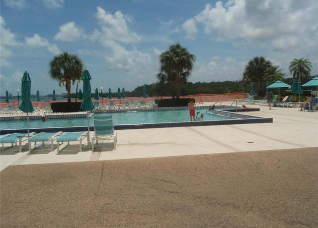 Property at 300 Bayview Dr #101, Sunny Isles Beach, FL 33160, 1 bath