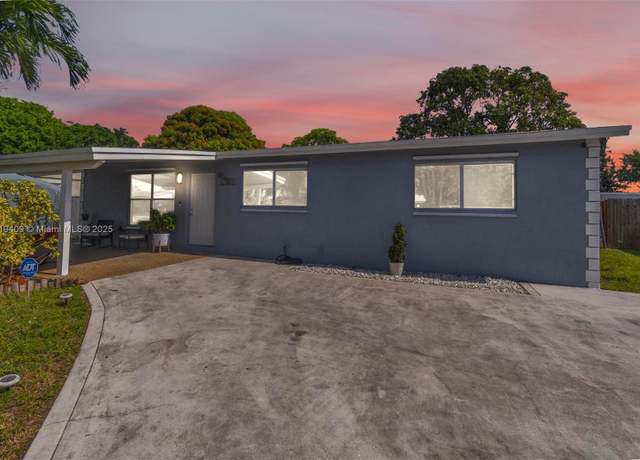 Property at 2771 NW 25th St, Fort Lauderdale, FL 33311, 3 beds, 1 bath