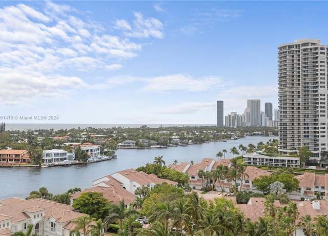 Property at 21050 Point Pl #1103, Aventura, FL 33180, 3 beds, 2.5 baths
