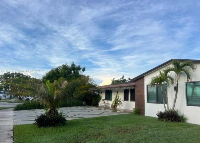 Property at 15230 SW 109th Ave, Miami, FL 33157, 4 beds, 2 baths