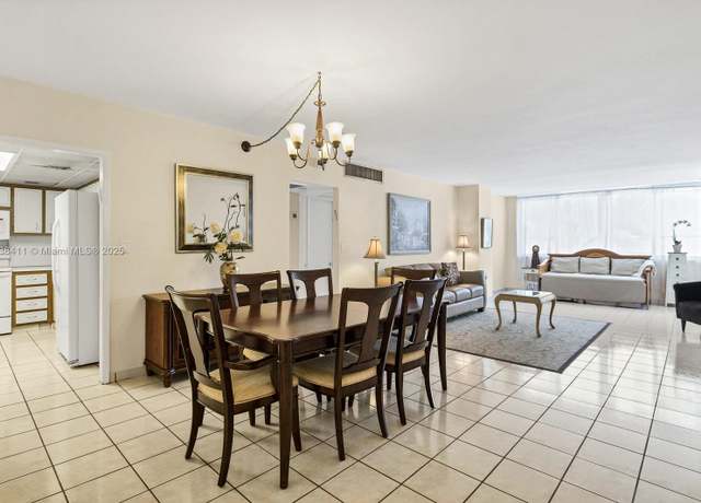 Property at 5005 Collins Ave #724, Miami Beach, FL 33140, 2 beds, 2 baths