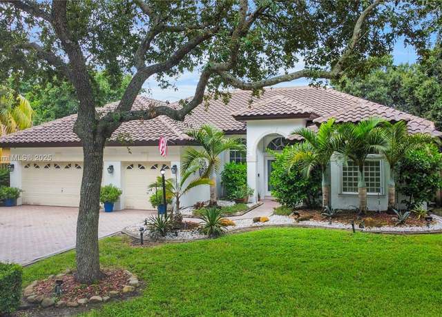 Property at 6041 Superior Blvd, Davie, FL 33331, 4 beds, 3 baths