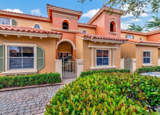 Property at 4971 Leeward Ln #3004, Dania Beach, FL 33312, 3 beds, 3 baths
