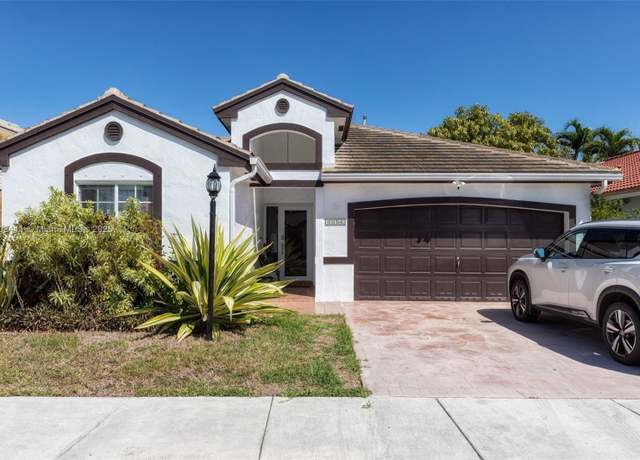 Property at 15763 SW 82nd St, Miami, FL 33193, 3 beds, 2 baths