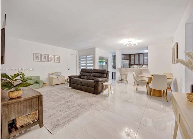 Property at 9255 SW 125th Ave, Miami, FL 33186, 2 beds, 2 baths