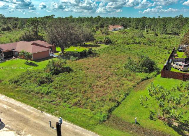Property at 1413 5th Ave, Lehigh Acres, FL 33972