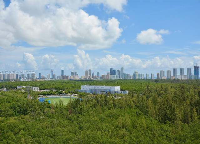 Property at 14951 Royal Oaks Ln #2206, North Miami, FL 33181, 3 beds, 3 baths