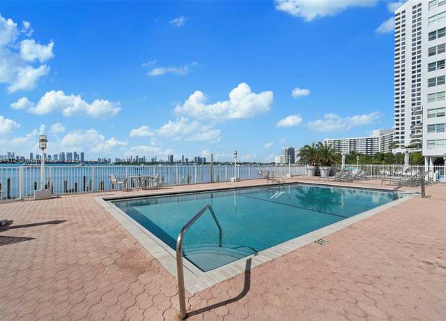 Property at 1228 West Ave #605, Miami Beach, FL 33139, 1 bed, 1.5 baths