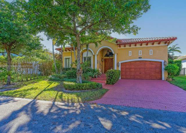 Property at 7454 SW 188th Ter, Cutler Bay, FL 33157, 4 beds, 3 baths