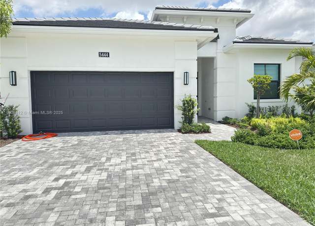 Property at 5444 SW Saint Armands Way, Westlake, FL 33470, 3 beds, 3 baths
