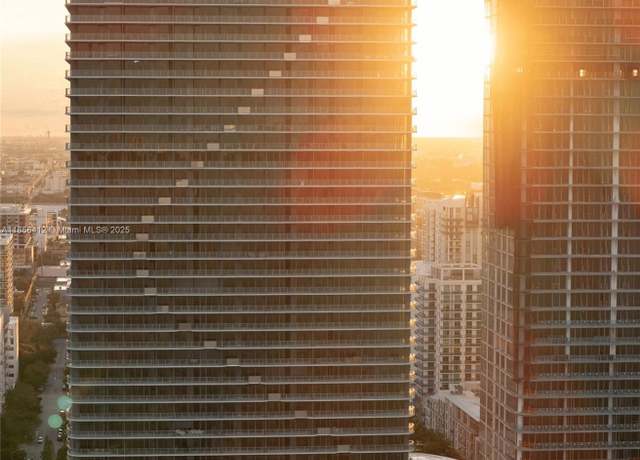 Property at 700 NE 24th St #2704, Miami, FL 33137, 1 bed, 2 baths