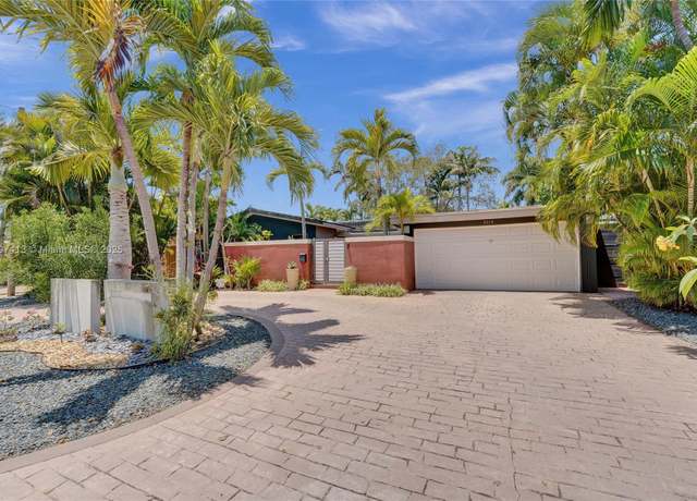 Property at 2213 NE 17th Ave, Wilton Manors, FL 33305, 3 beds, 3 baths