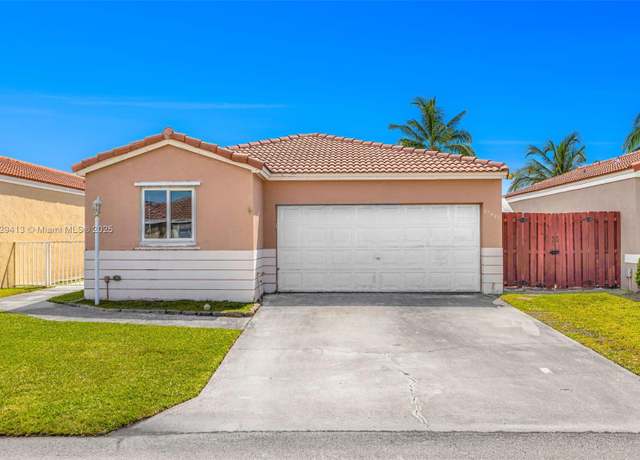 Property at 17490 SW 142nd Ct, Miami, FL 33177, 3 beds, 2 baths