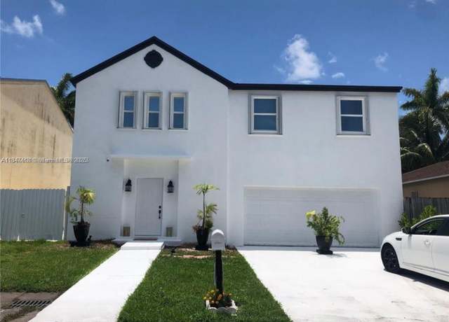 Property at 27306 SW 121st Ct, Homestead, FL 33032, 4 beds, 2 baths